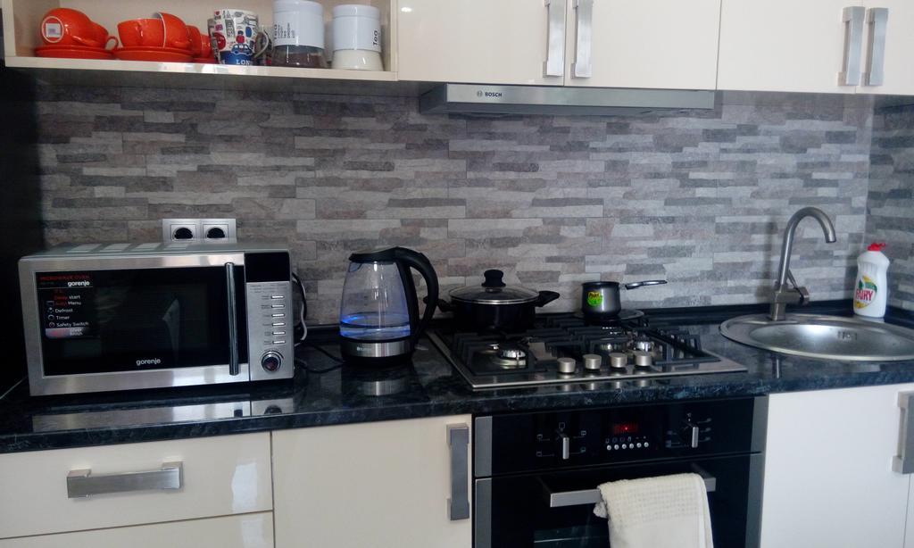 Apartament Gia Batumi Exterior foto